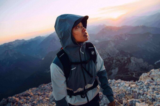 Linard Guide HS Hooded Jacket Women Linard Guide HS Hooded Jacket Women